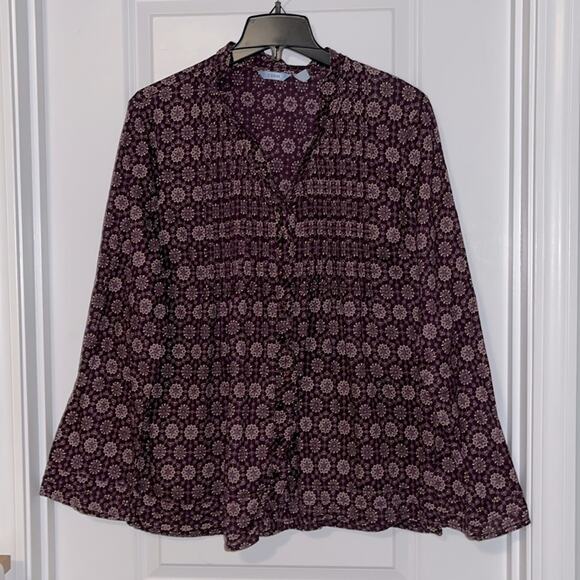 IZOD Long Sleeve Button Down Medallion Print Top - Picture 1 of 8